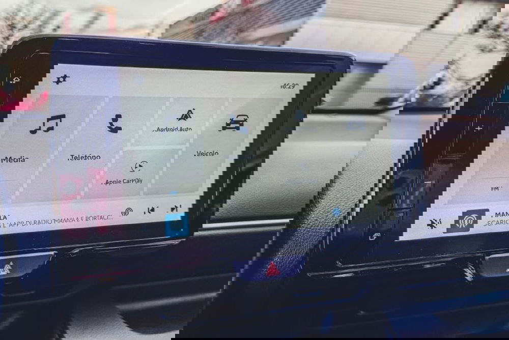 Mazda Mazda2 Hybrid usata a Vercelli (12)