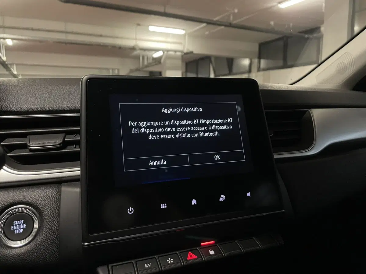 Renault Captur usata a Milano (11)