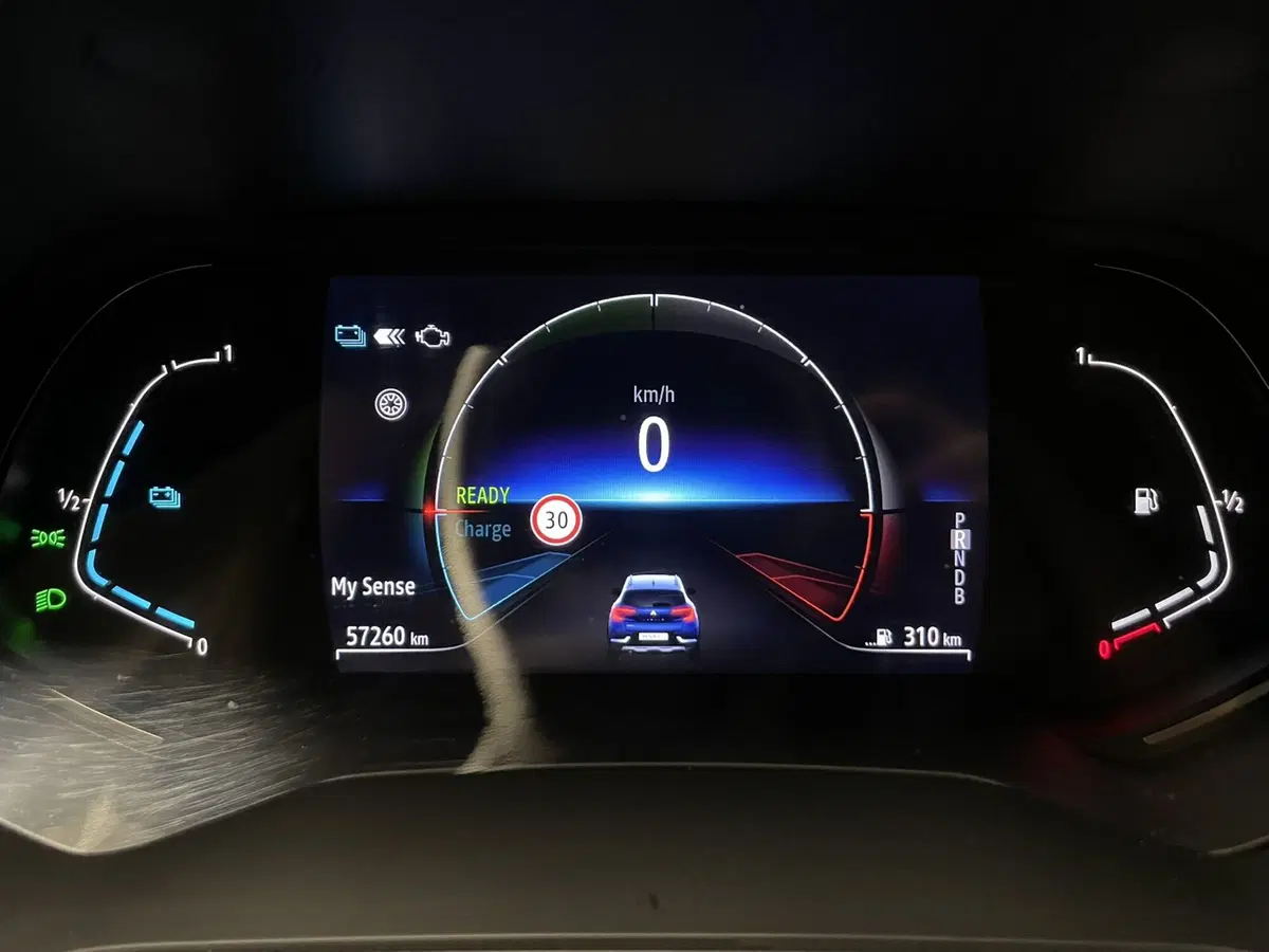 Renault Captur usata a Milano (9)