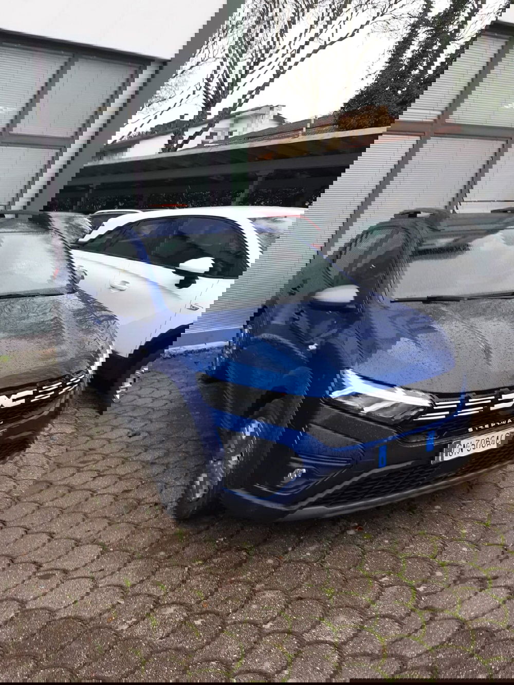 Dacia Sandero usata a Firenze (2)