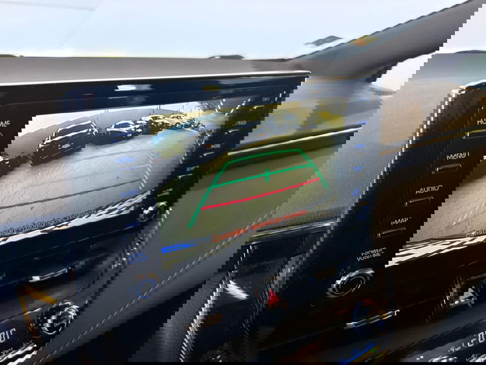 Toyota Corolla Touring Sports usata a Monza e Brianza (9)