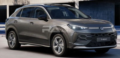 Volkswagen T-Roc 1.5 etsi Style 150cv dsg nuova a Casatenovo