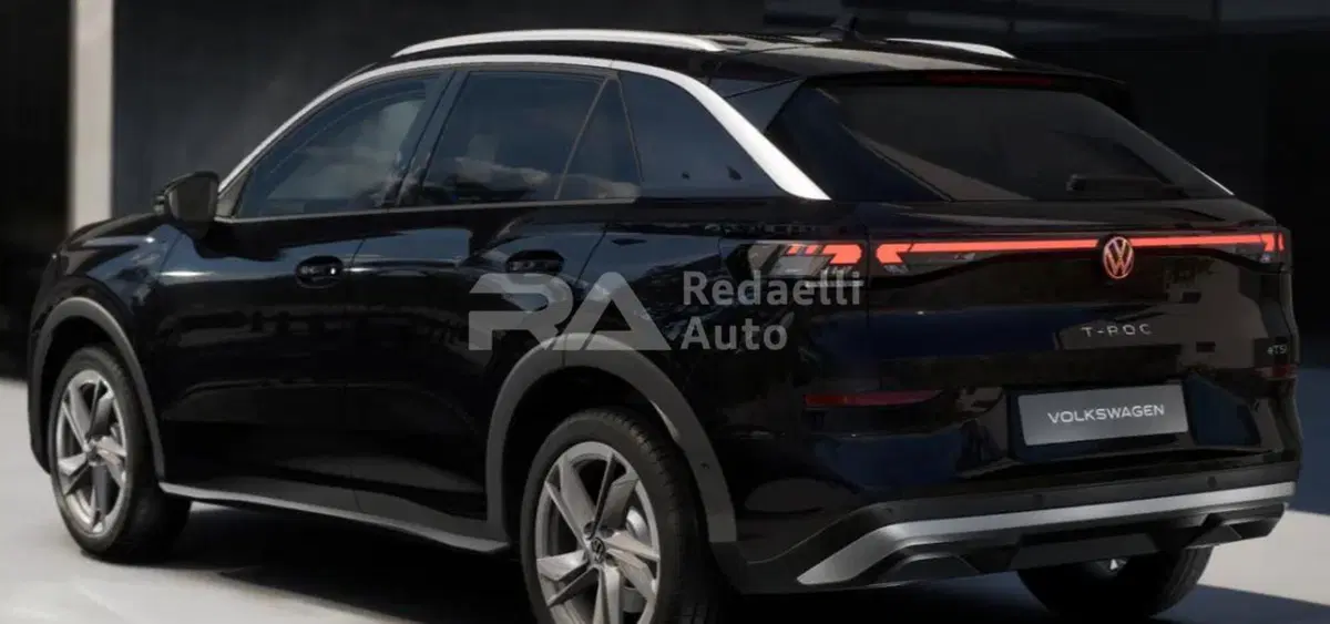 Volkswagen T-Roc nuova a Lecco (3)