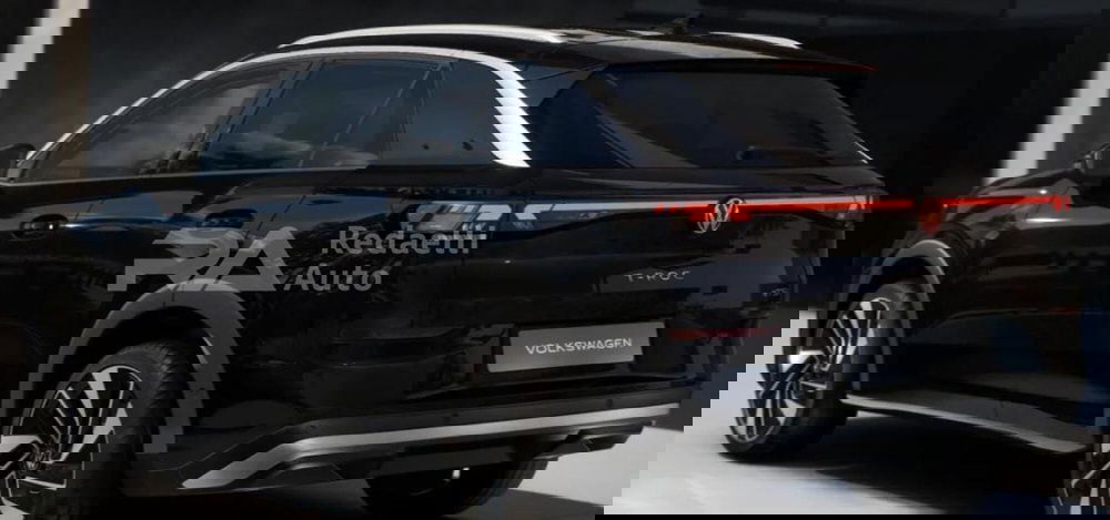 Volkswagen T-Roc nuova a Lecco (3)