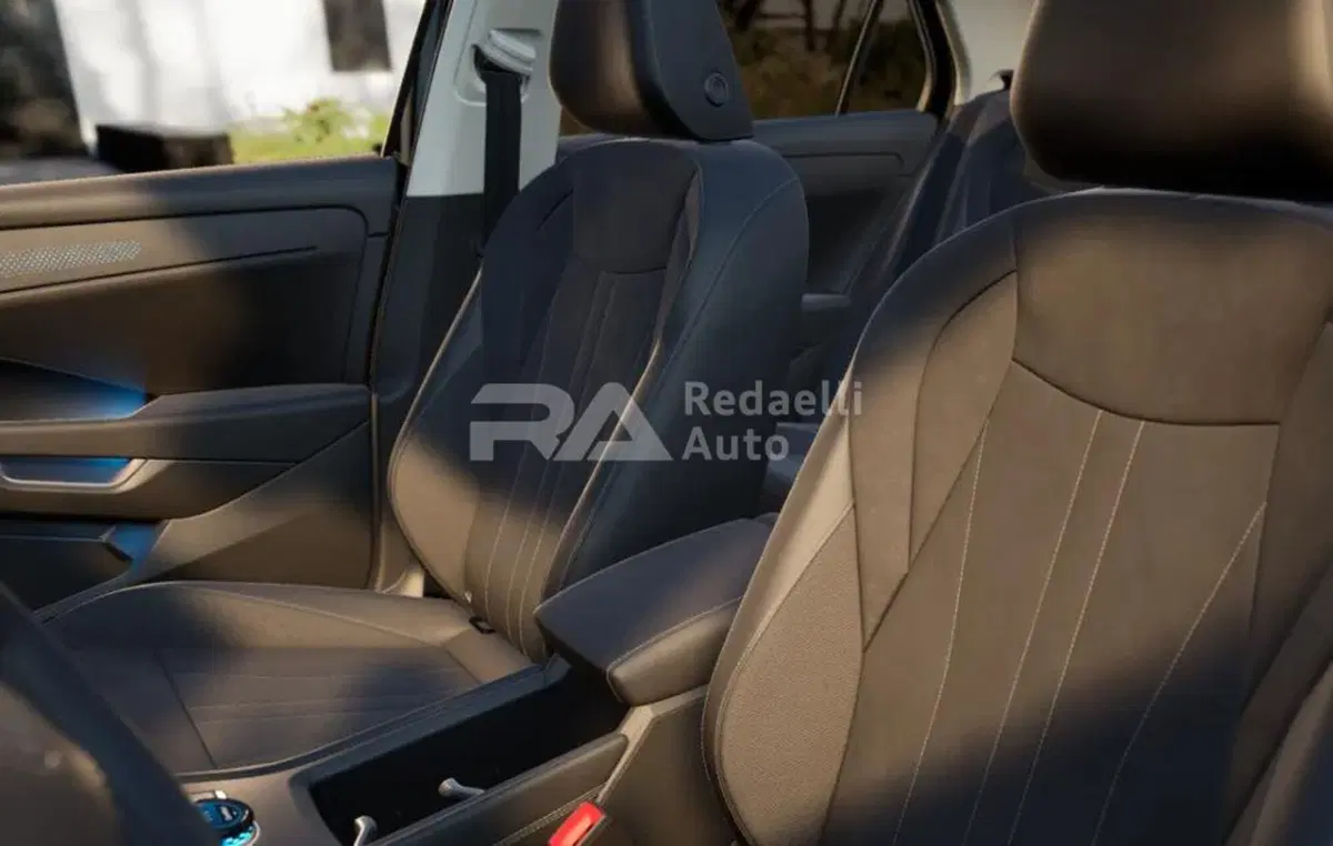 Volkswagen T-Roc nuova a Lecco (6)