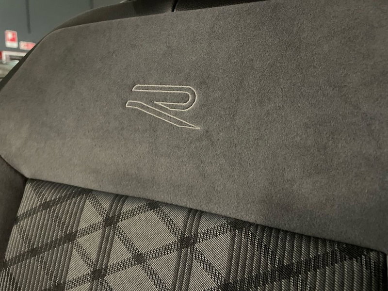 Volkswagen T-Roc usata a Prato (18)