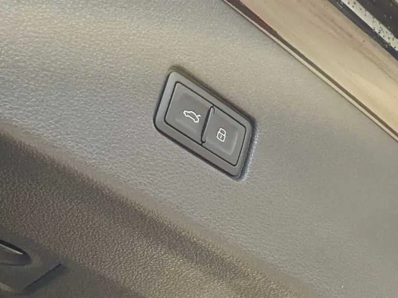 Audi Q8 usata a Pistoia (16)