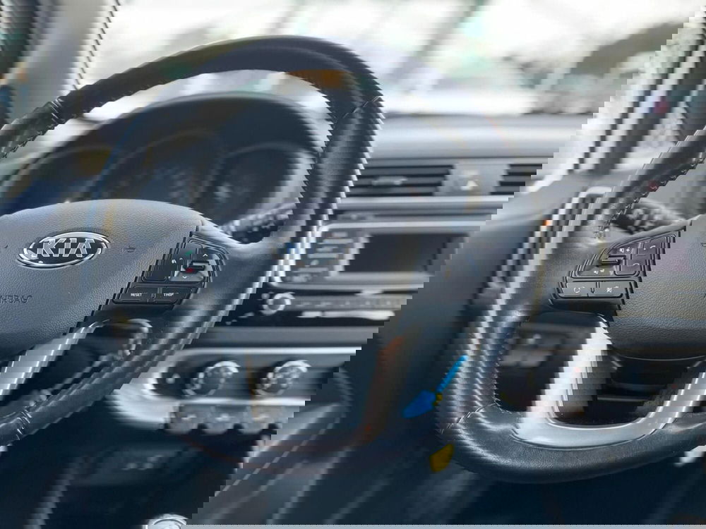 Kia Rio usata a Ancona (11)