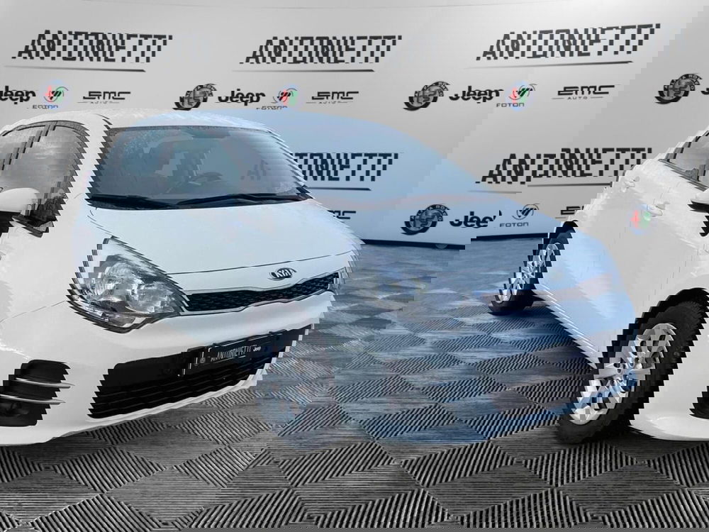Kia Rio usata a Ancona (3)