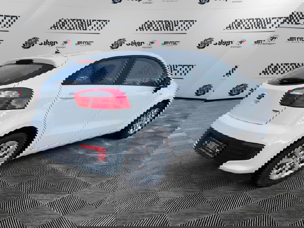 Kia Rio usata a Ancona (5)