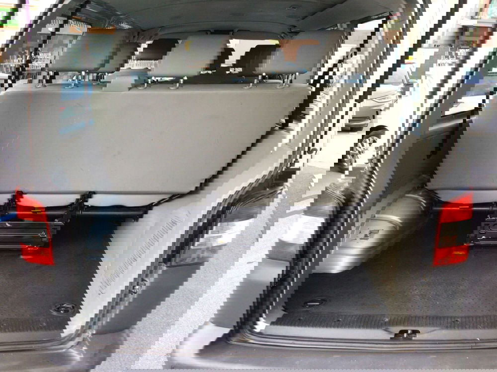 Volkswagen Veicoli Commerciali Transporter Furgone usata a Genova (8)