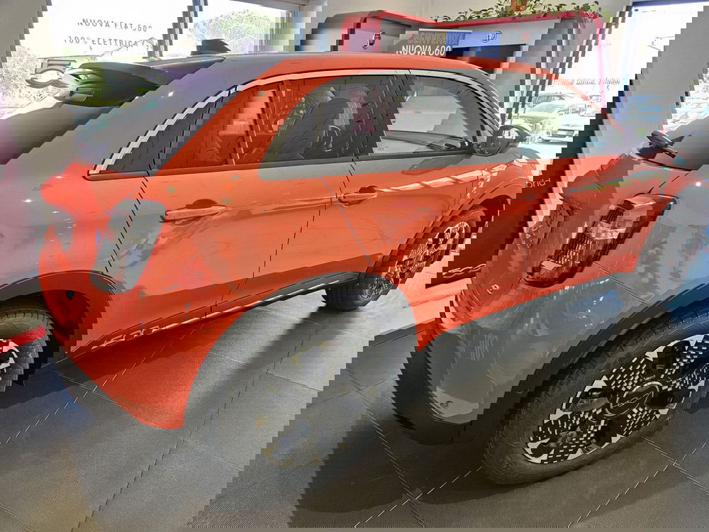 Fiat 600e nuova a Lucca (5)