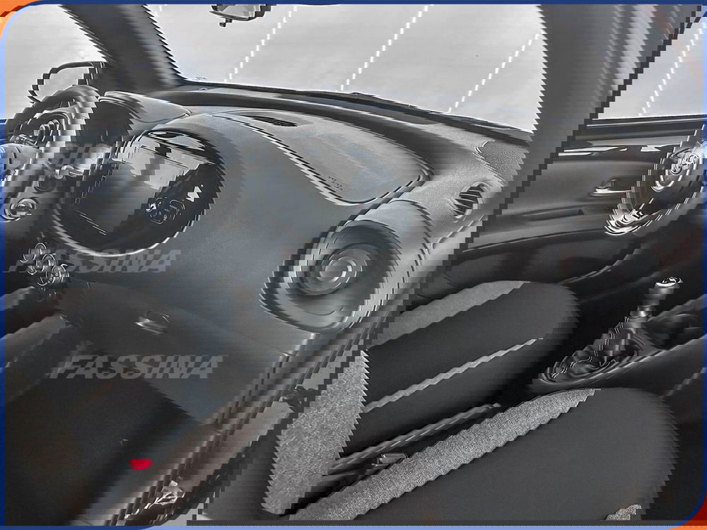 Toyota Aygo X nuova a Milano (12)