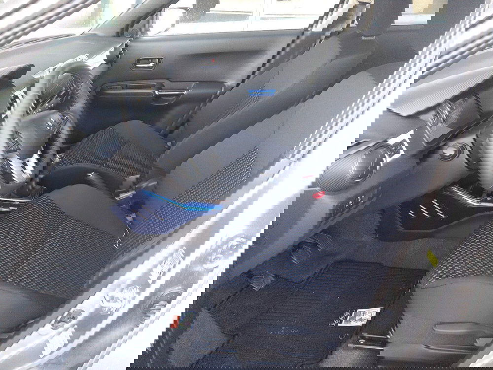 Suzuki Ignis nuova a Parma (10)