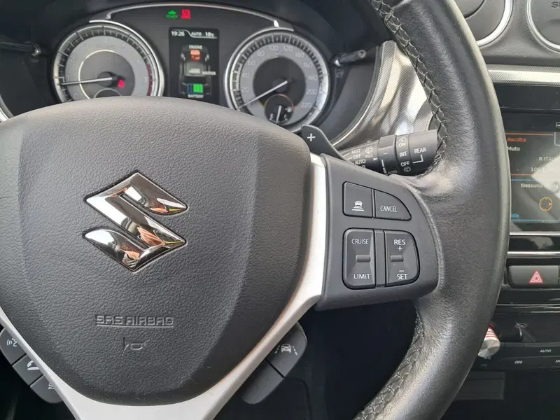 Suzuki Vitara usata a Cagliari (16)