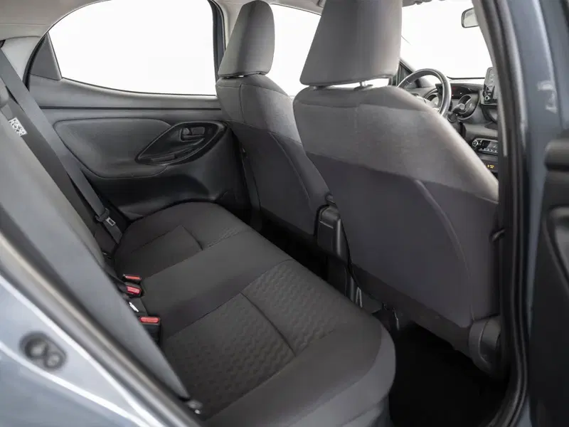Toyota Yaris usata a Foggia (8)