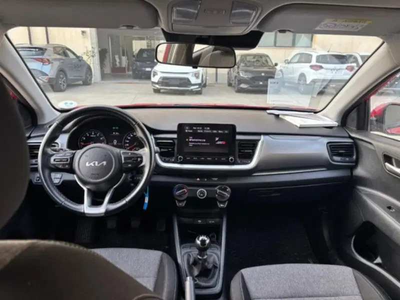 Kia Stonic usata a Reggio Calabria (11)