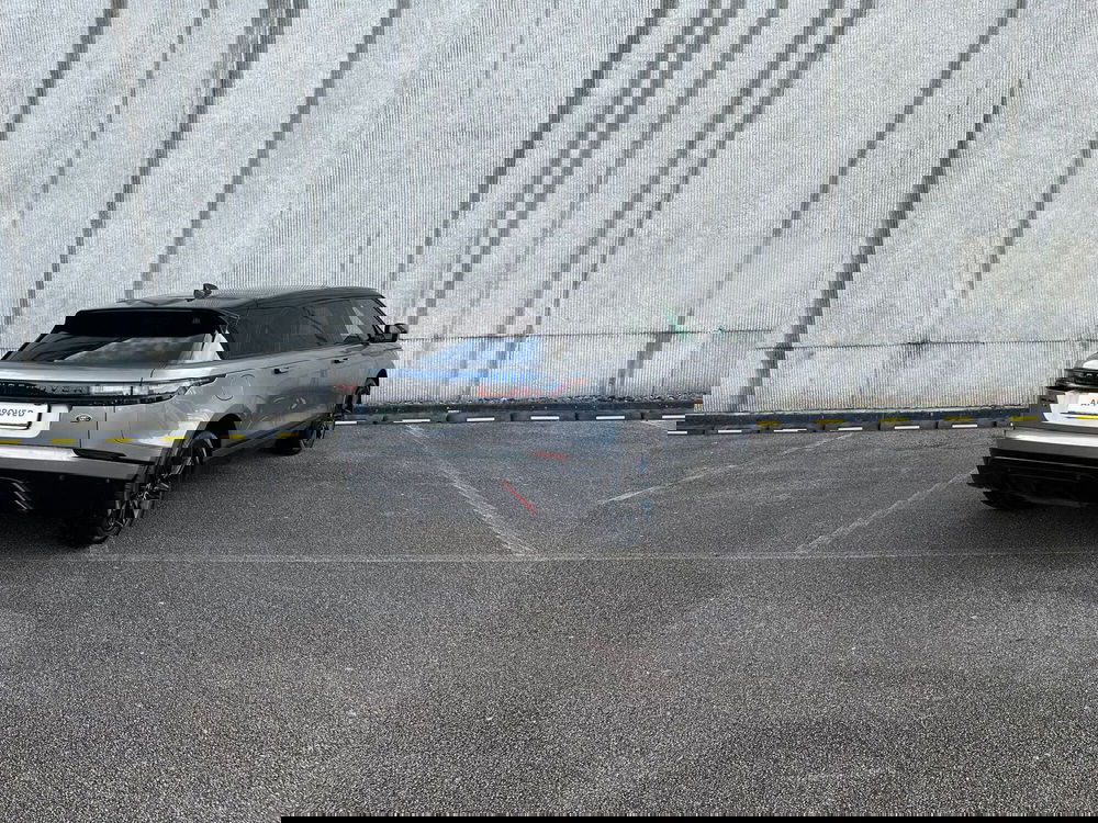 Land Rover Range Rover Velar usata a Salerno (2)