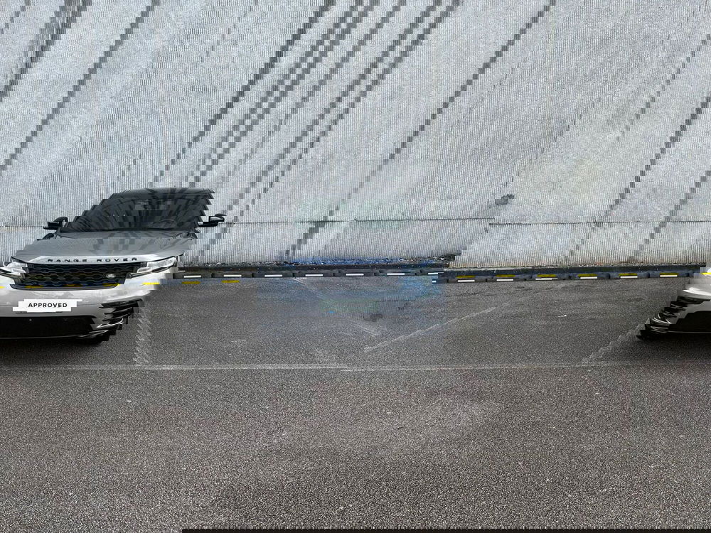 Land Rover Range Rover Velar usata a Salerno (8)