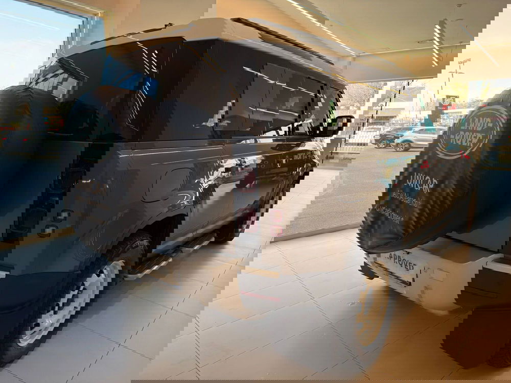 Land Rover Defender usata a Alessandria (2)