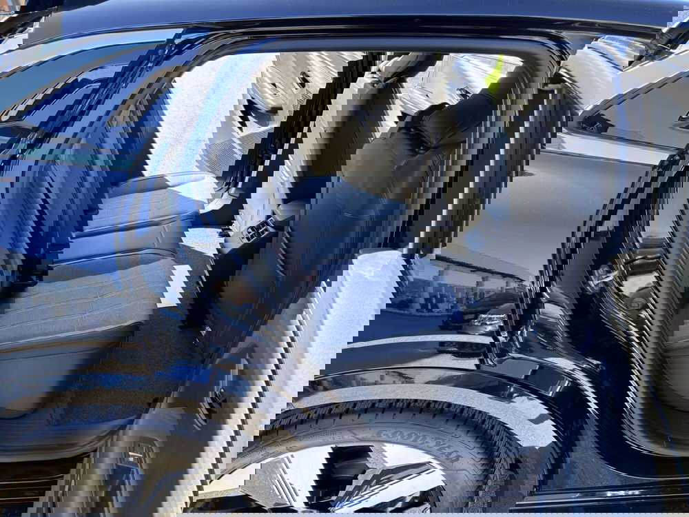 Renault Megane E-Tech Electric nuova a Ancona (13)