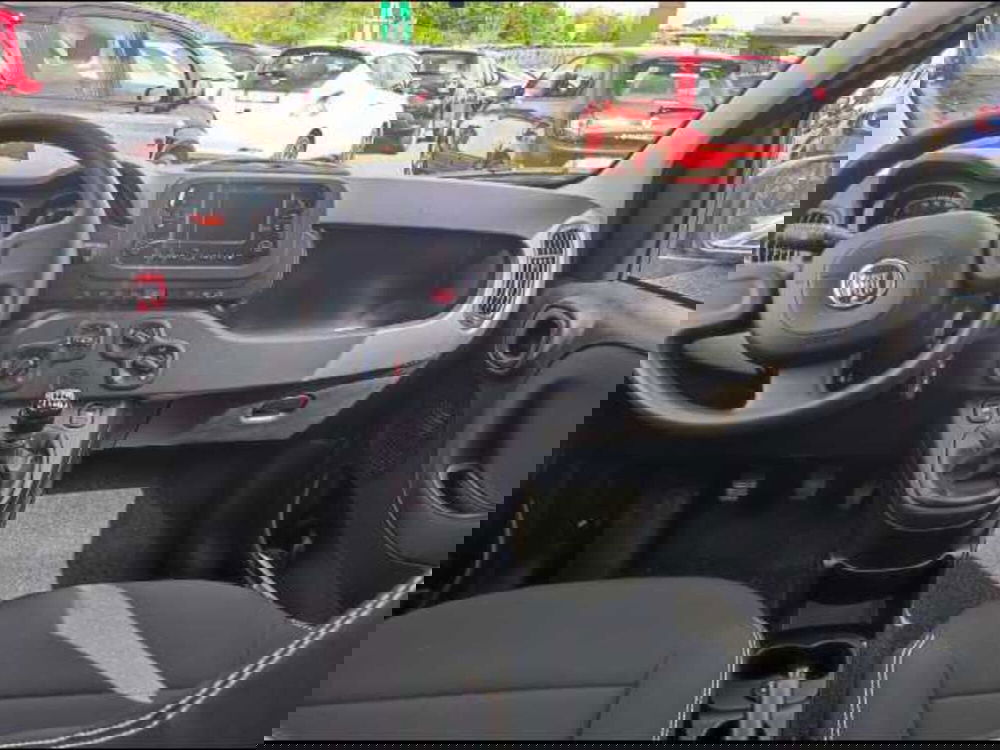 Fiat Panda Cross nuova a Roma (10)