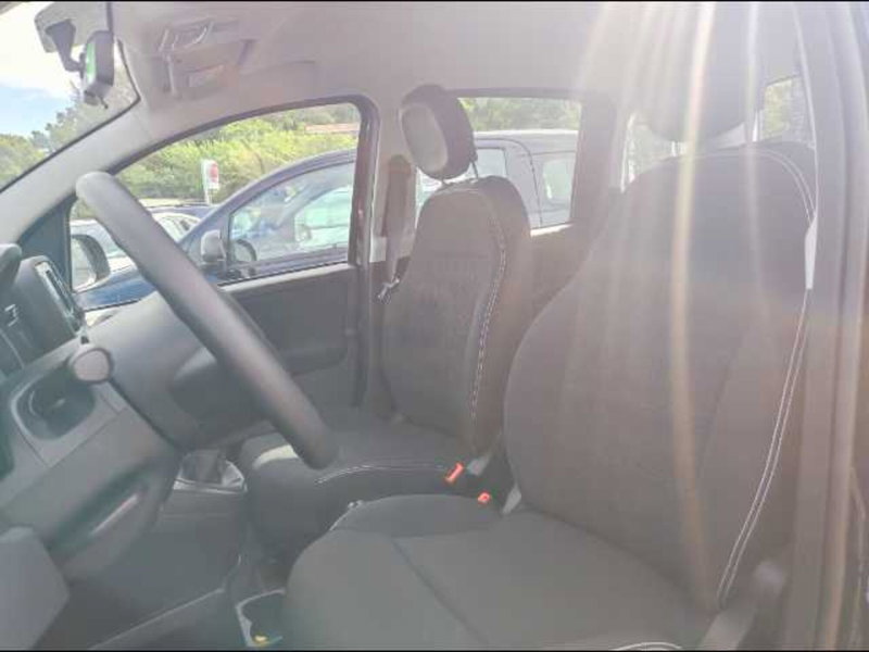 Fiat Panda Cross nuova a Roma (11)