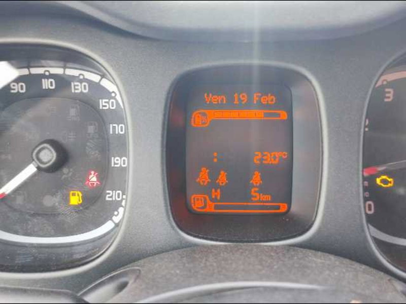 Fiat Panda Cross nuova a Roma (12)