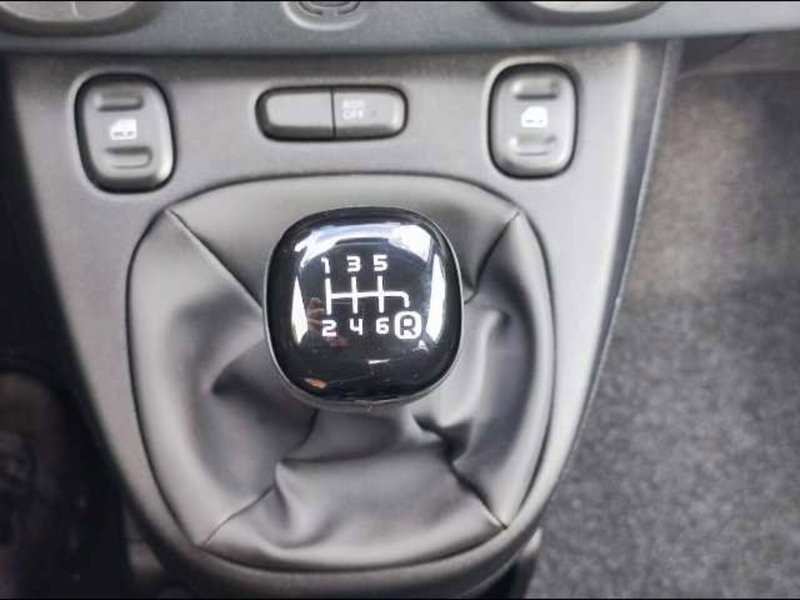Fiat Panda Cross nuova a Roma (15)