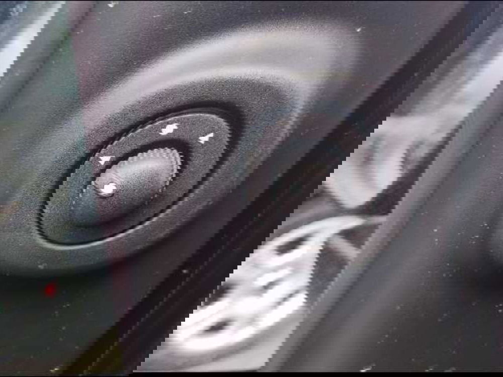 Fiat Panda Cross nuova a Roma (18)