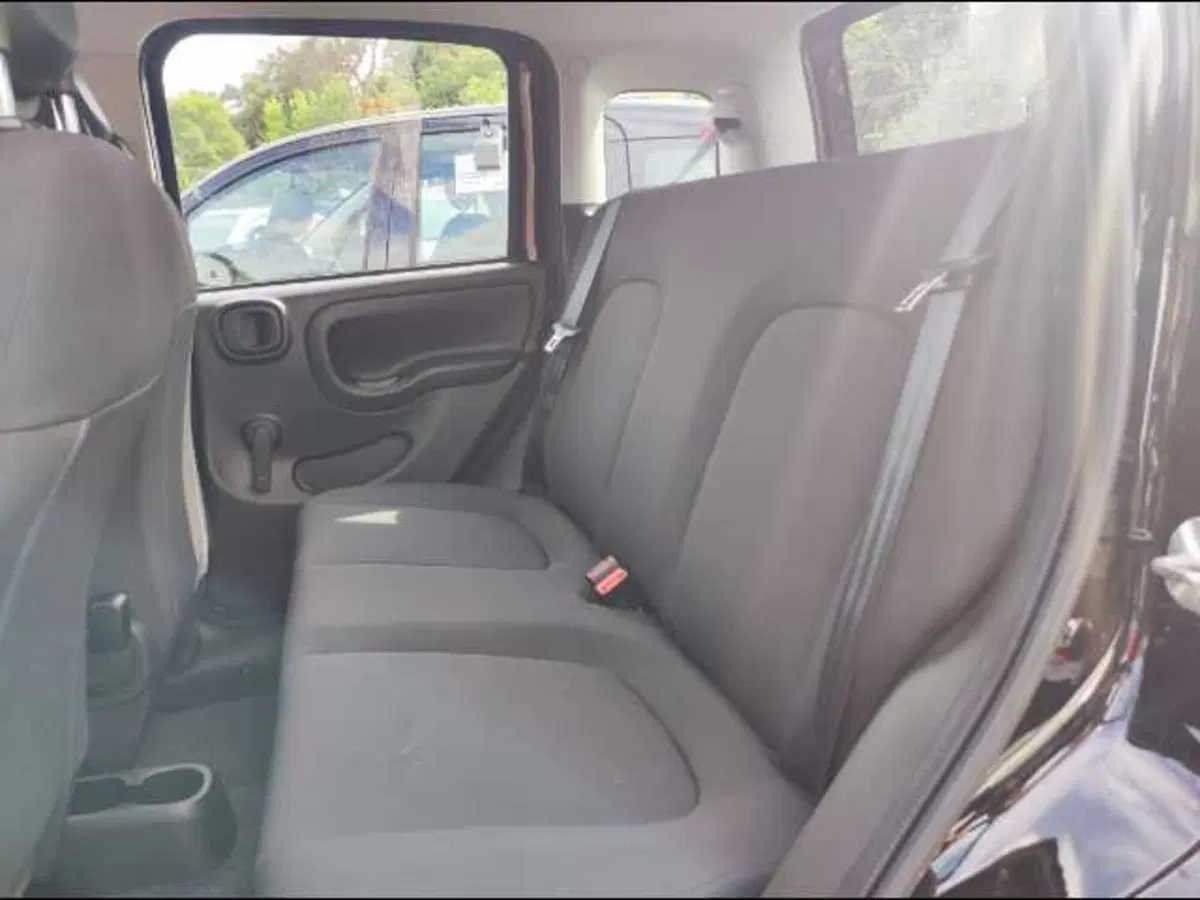 Fiat Panda Cross nuova a Roma (9)
