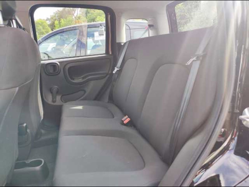 Fiat Panda Cross nuova a Roma (9)