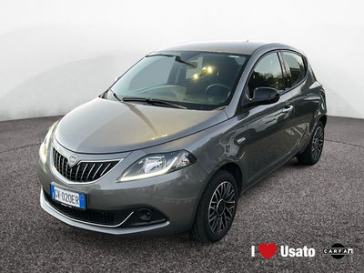 Lancia Ypsilon 1.0 FireFly 5 porte S&amp;S Hybrid Gold Plus del 2024 usata a Roma