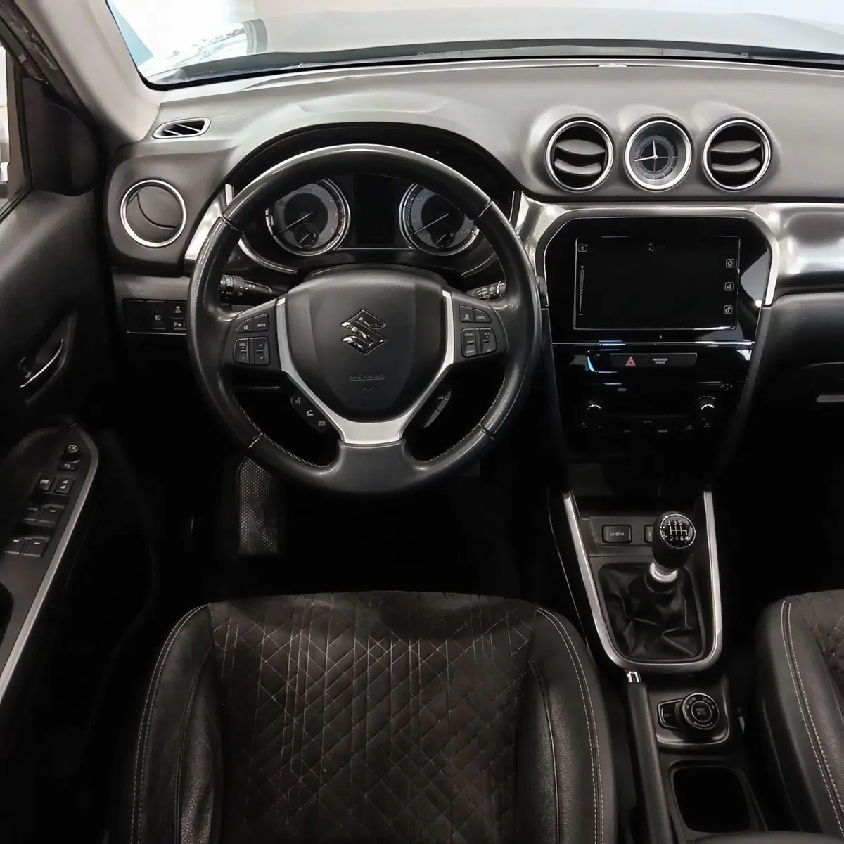 Suzuki Vitara usata a L'Aquila (7)
