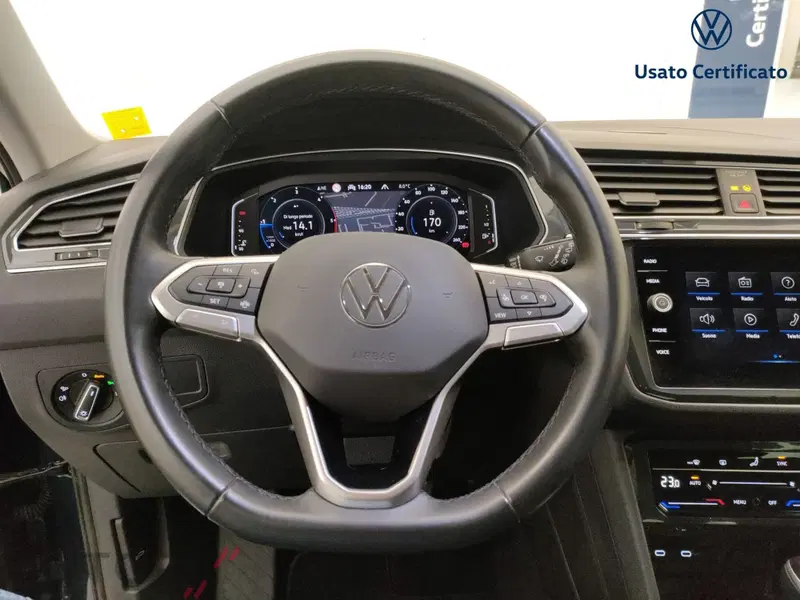 Volkswagen Tiguan usata a Varese (15)