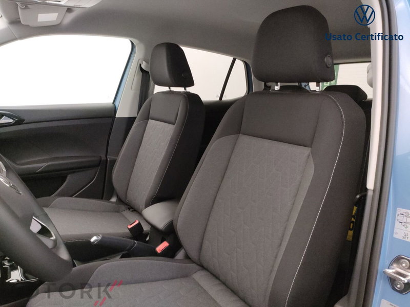 Volkswagen T-Cross nuova a Varese (8)