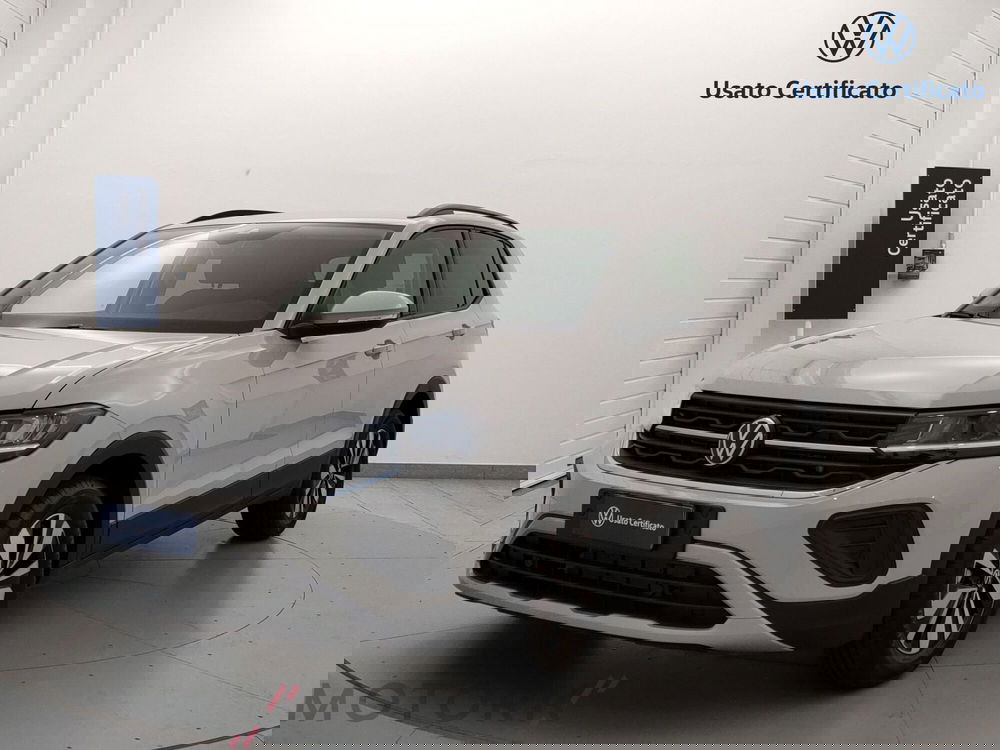 Volkswagen T-Cross nuova a Varese
