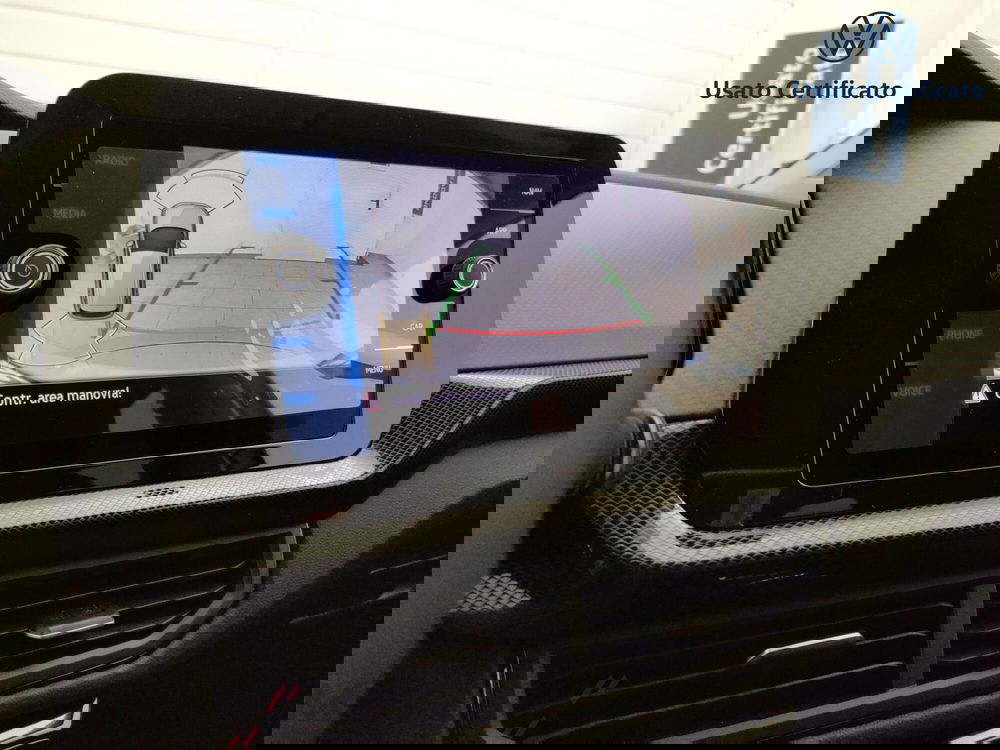 Volkswagen T-Cross nuova a Varese (13)