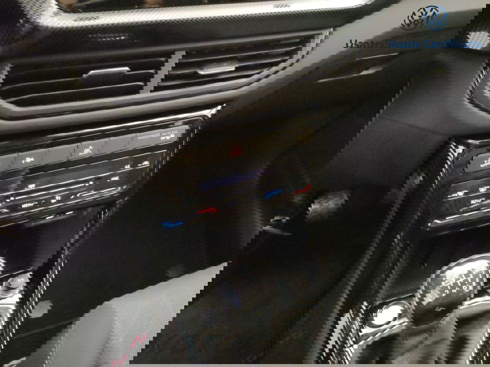 Volkswagen T-Cross nuova a Varese (14)