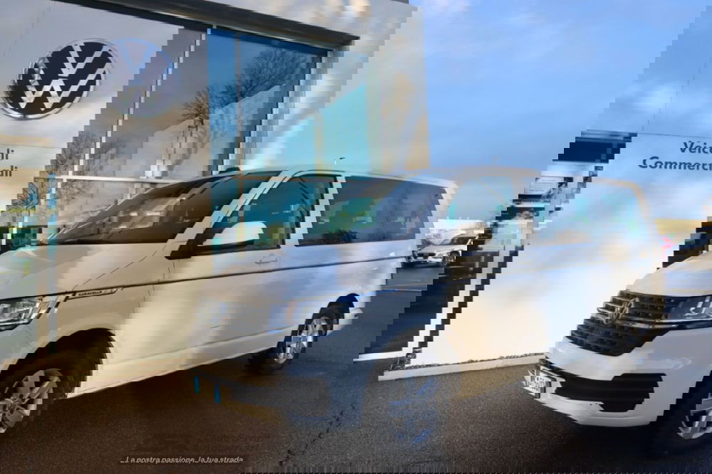 Volkswagen Veicoli Commerciali Caravelle usata a Bologna