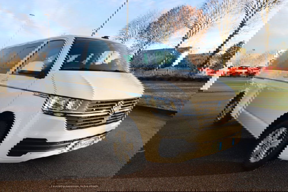 Volkswagen Veicoli Commerciali Caravelle usata a Bologna (3)