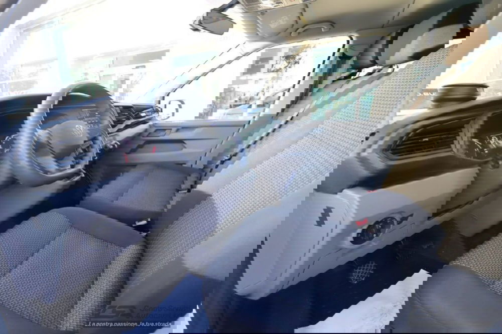 Volkswagen Veicoli Commerciali Caravelle usata a Bologna (6)