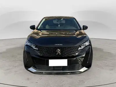 Peugeot 3008 BlueHDi 130 S&amp;S EAT8 Allure Pack del 2022 usata a Parete