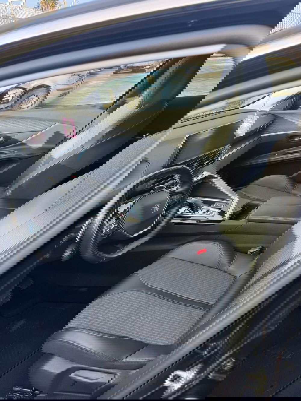 Peugeot 3008 usata a Caserta (9)