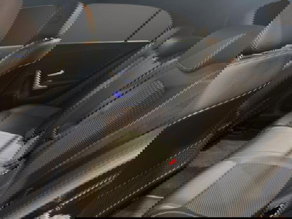 Mercedes-Benz Classe A Sedan usata a Milano (14)