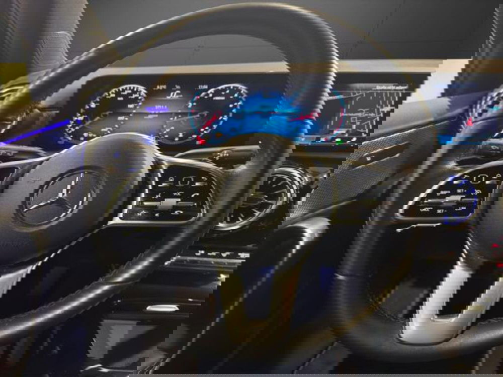 Mercedes-Benz Classe A Sedan usata a Milano (8)