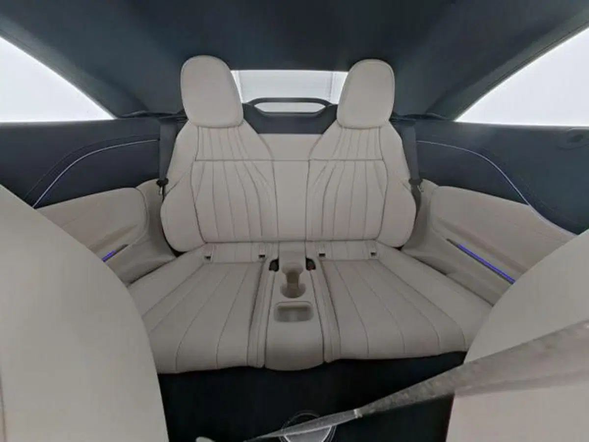 Mercedes-Benz CLE Cabrio usata a Milano (8)