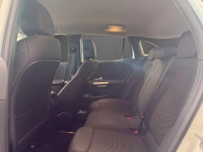 Mercedes-Benz GLA SUV usata a Milano (14)