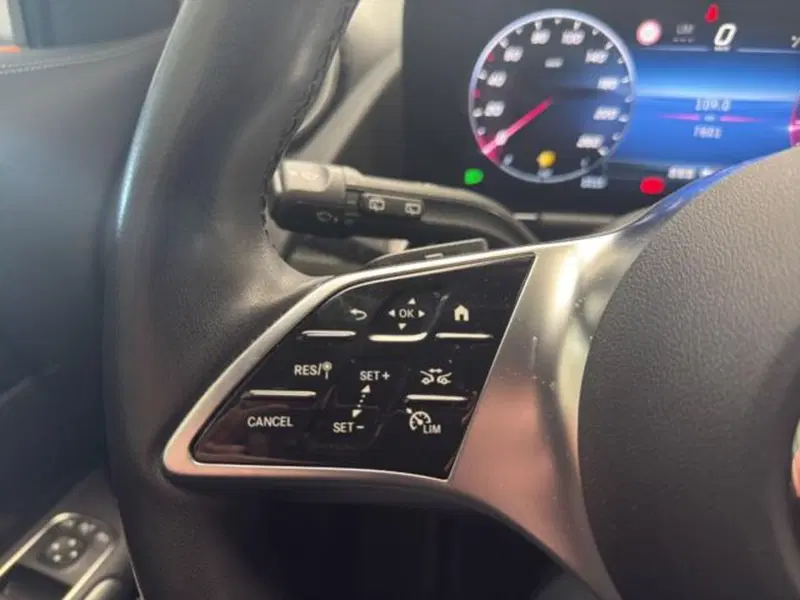 Mercedes-Benz GLA SUV usata a Milano (15)