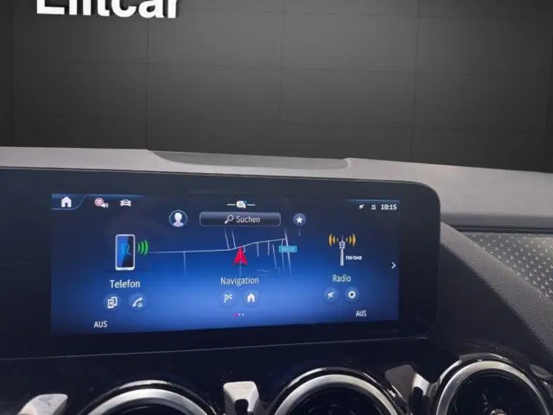 Mercedes-Benz GLA SUV usata a Milano (16)